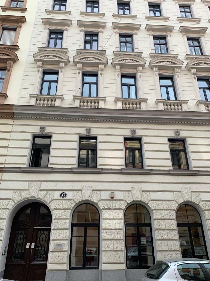 Vienna'S Most Charming Home Εξωτερικό φωτογραφία